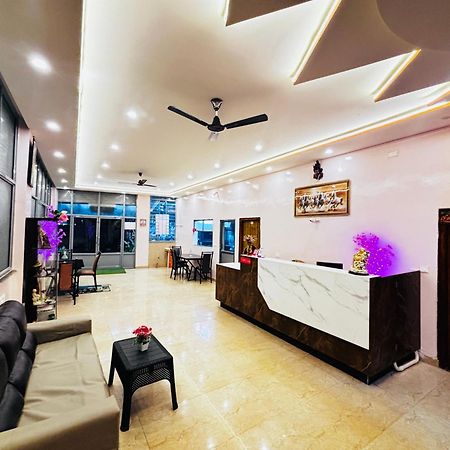 Hotel New Royal Ruby - Electronic City Phase 1 Kammasandra Esterno foto