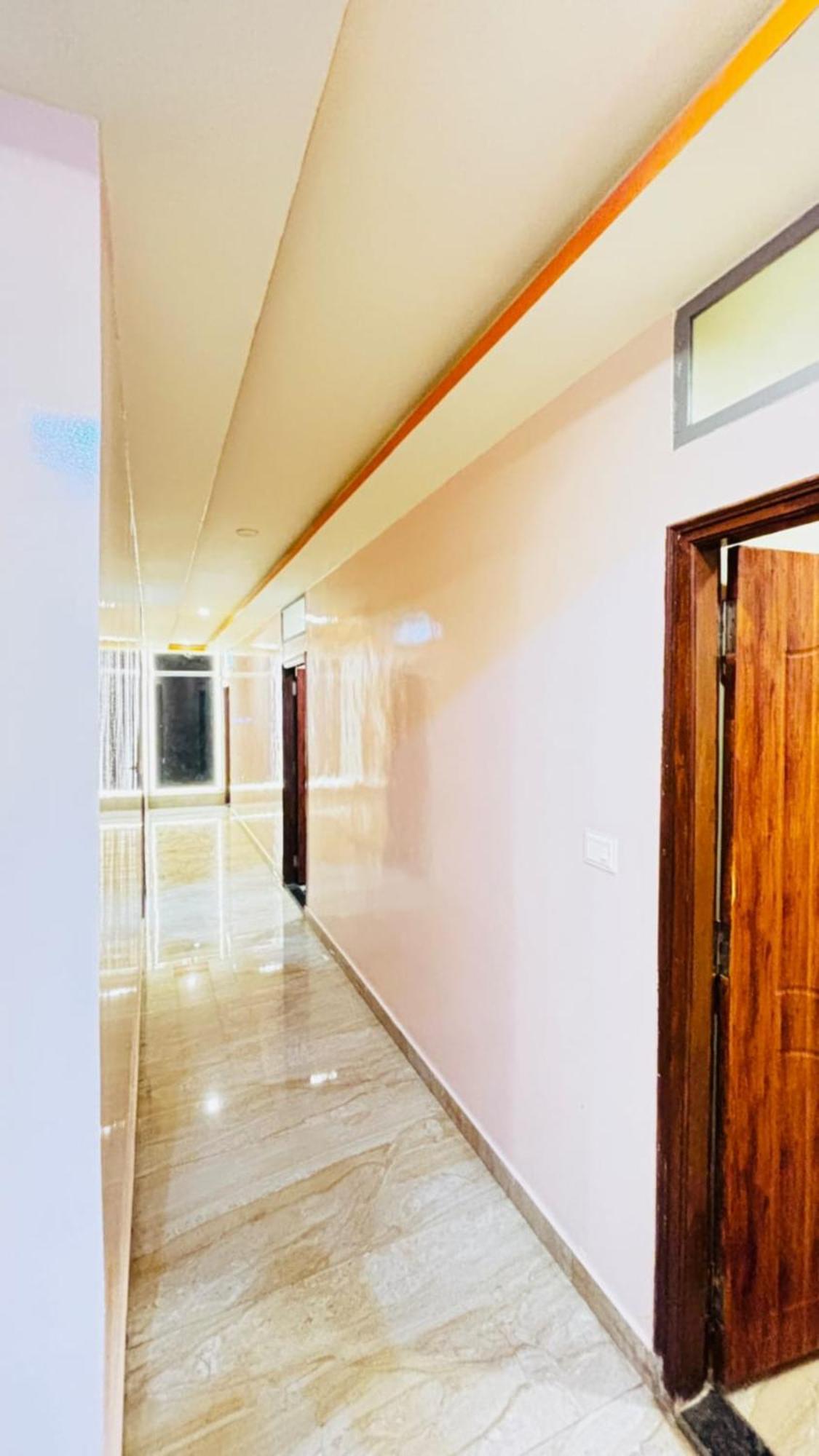 Hotel New Royal Ruby - Electronic City Phase 1 Kammasandra Esterno foto
