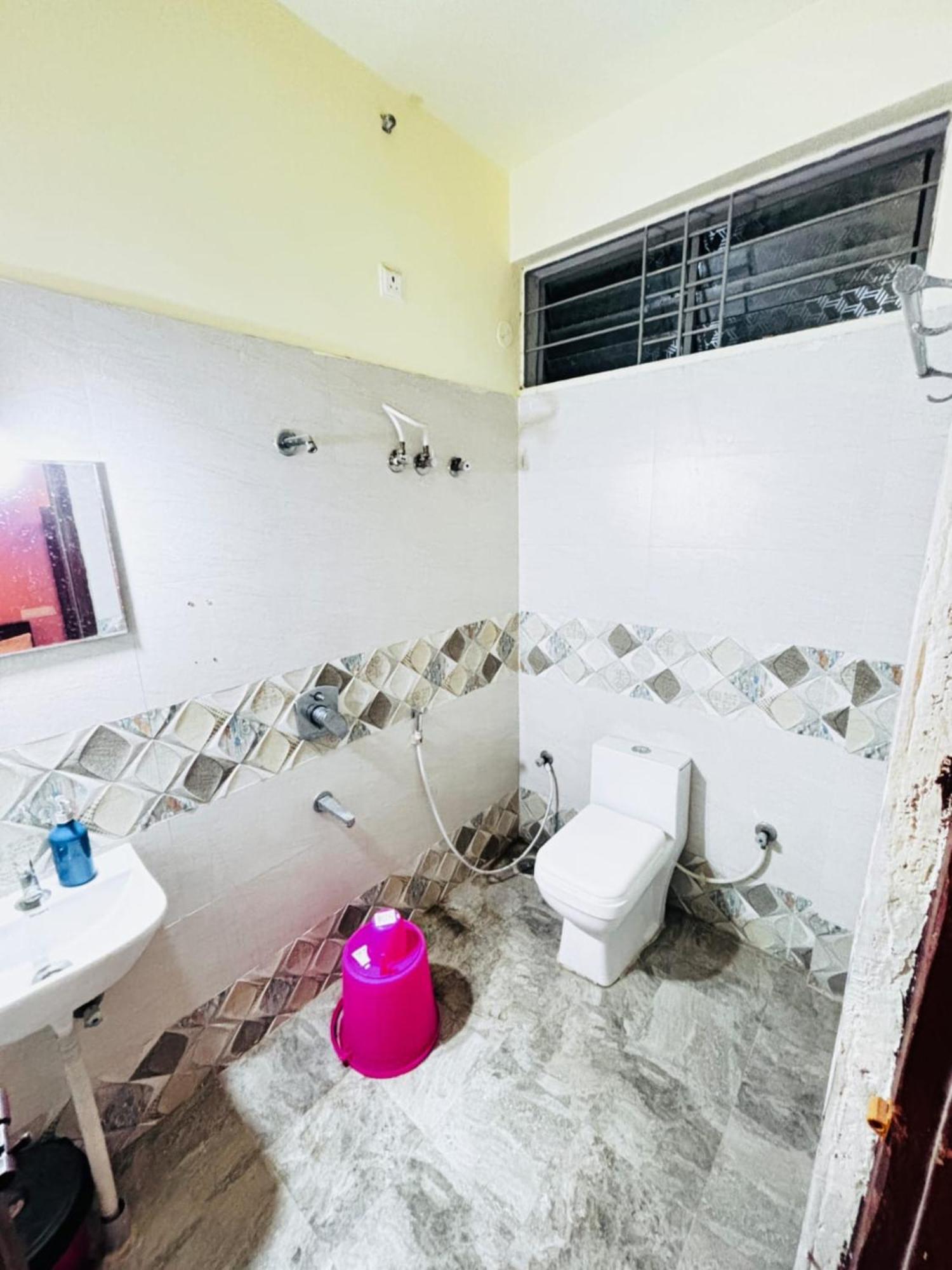 Hotel New Royal Ruby - Electronic City Phase 1 Kammasandra Esterno foto