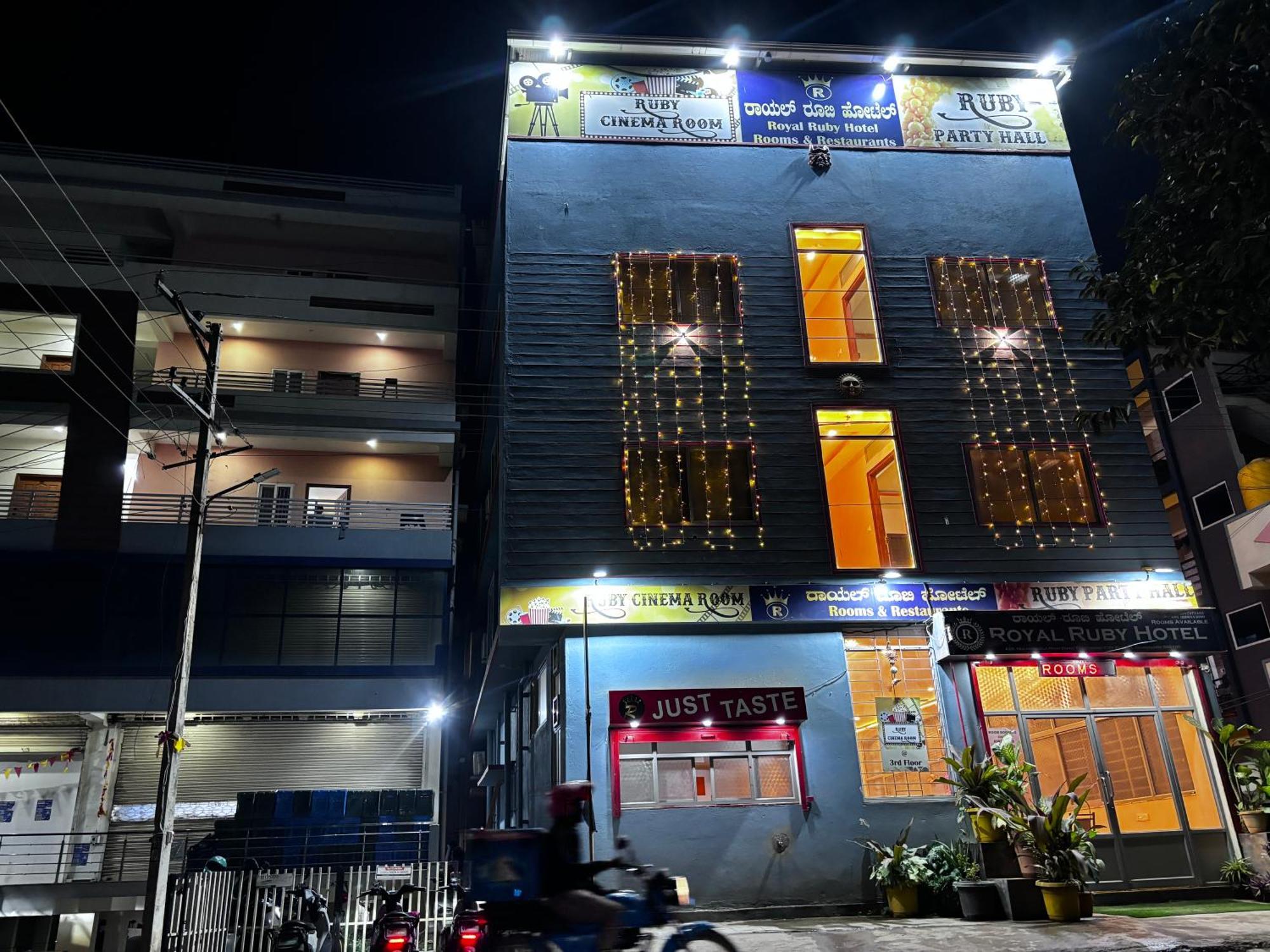 Hotel New Royal Ruby - Electronic City Phase 1 Kammasandra Esterno foto
