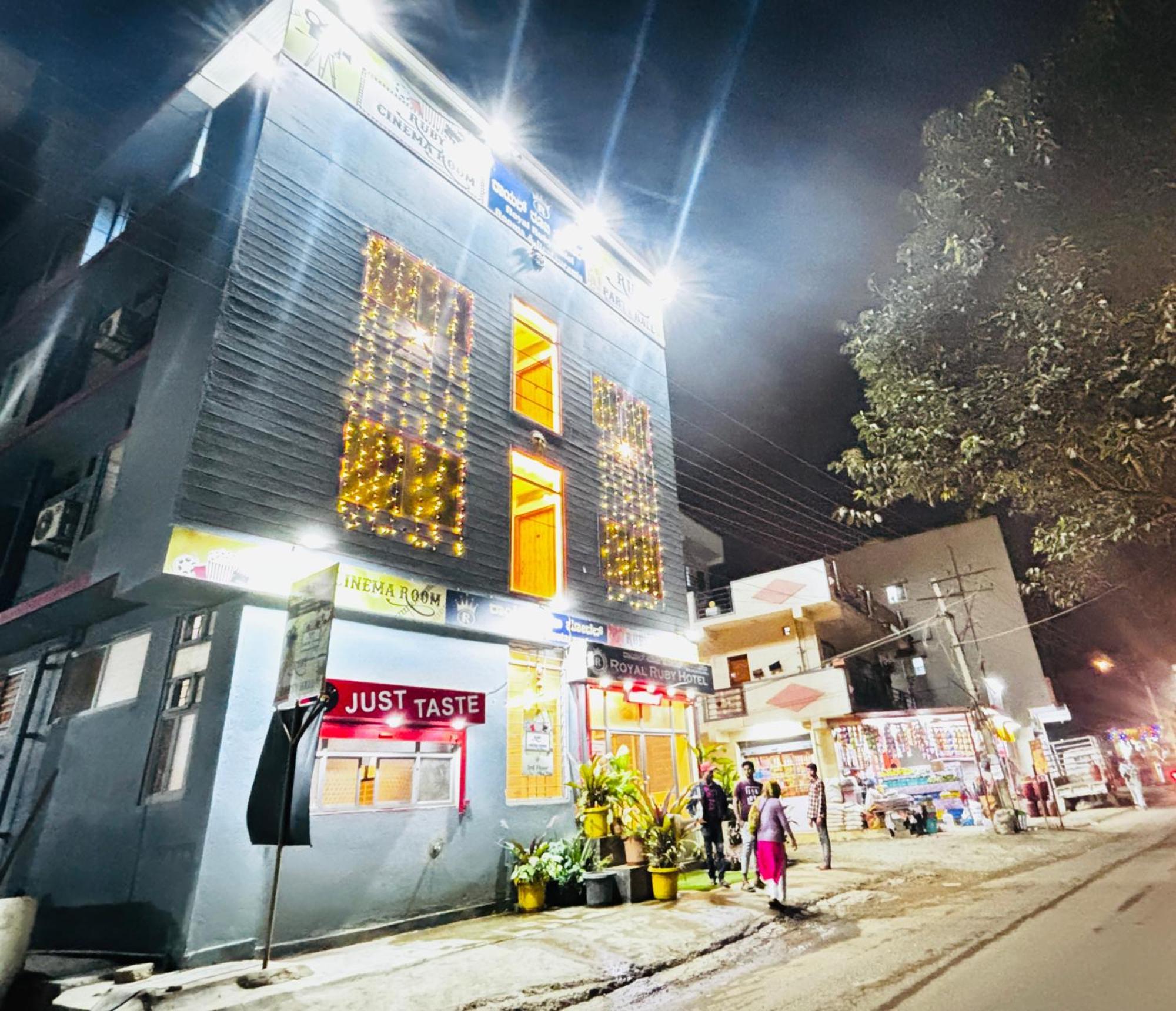 Hotel New Royal Ruby - Electronic City Phase 1 Kammasandra Esterno foto